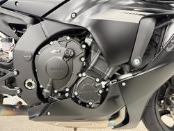 2025 YAMAHA YZF-R1 Black