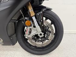 2025 YAMAHA YZF-R1 Black