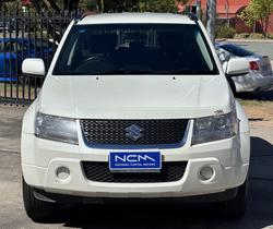 2011 Suzuki Grand Vitara (4x4)