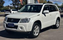 2011 Suzuki Grand Vitara (4x4)