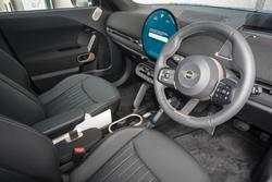 2026 MINI Aceman SE Favoured