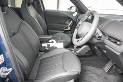 2026 MINI Aceman SE Favoured