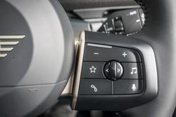 2026 MINI Aceman SE Favoured