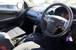 2016 Isuzu D-MAX SX High Ride MY15 4x2 Splash White