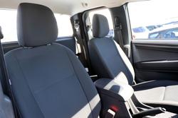 2016 Isuzu D-MAX SX High Ride MY15 4x2 Splash White