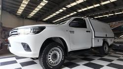 2018 Toyota Hilux SR GUN126R 4X4 Dual Range Glacier White