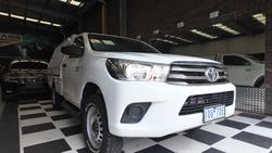 2018 Toyota Hilux SR GUN126R 4X4 Dual Range Glacier White