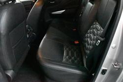 2023 Nissan Navara ST-X