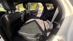 2024 Ford Everest Platinum