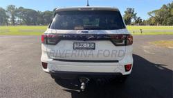 2024 Ford Everest Platinum