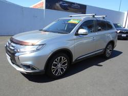 2017 Mitsubishi Outlander LS