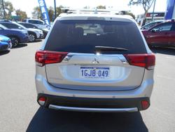2017 Mitsubishi Outlander LS