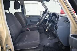 2024 Toyota Landcruiser GXL