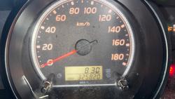 2011 Toyota Hiace Commuter