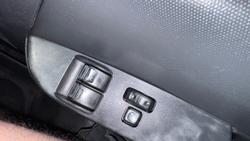 2011 Toyota Hiace Commuter