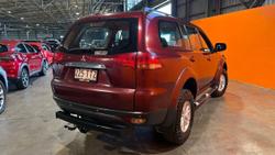 2013 Mitsubishi Challenger