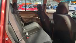 2013 Mitsubishi Challenger