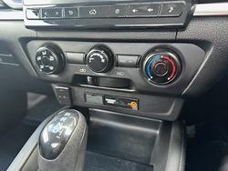 2021 Mazda BT-50 XS