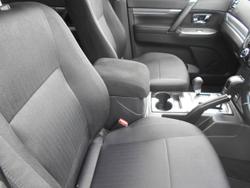 2019 Mitsubishi Pajero GLX