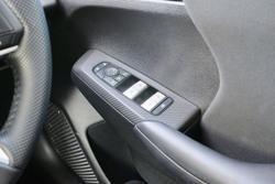 2025 Mitsubishi Outlander LS