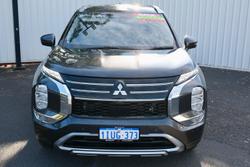 2025 Mitsubishi Outlander LS