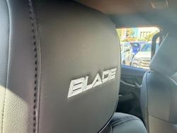 2025 Isuzu D-MAX BLADE