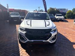 2025 Isuzu D-MAX BLADE