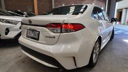 2021 Toyota Corolla SX Hybrid ZWE211R Glacier White