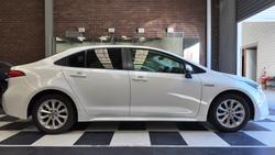 2021 Toyota Corolla SX Hybrid ZWE211R Glacier White