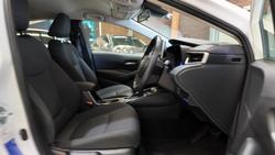 2021 Toyota Corolla SX Hybrid ZWE211R Glacier White