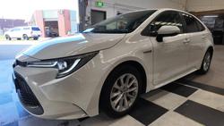 2021 Toyota Corolla SX Hybrid ZWE211R Glacier White