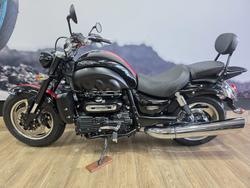 2015 Triumph ROCKET III ROADSTER Black
