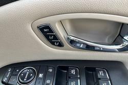 2020 Kia Carnival Si