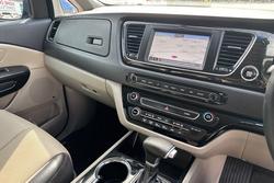 2020 Kia Carnival Si