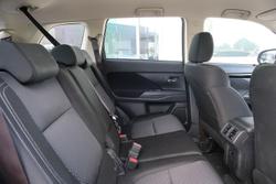 2018 Mitsubishi Outlander ES