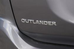 2018 Mitsubishi Outlander ES