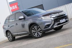 2018 Mitsubishi Outlander ES