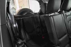 2020 Land Rover Defender 110 D240 SE