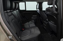 2020 Land Rover Defender 110 D240 SE