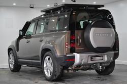 2020 Land Rover Defender 110 D240 SE