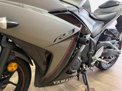 2016 Yamaha YZF-R3 Black