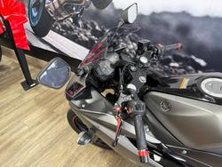 2016 Yamaha YZF-R3 Black
