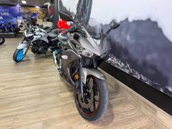 2016 Yamaha YZF-R3 Black