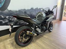 2016 Yamaha YZF-R3 Black