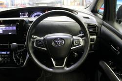 2018 Toyota Tarago