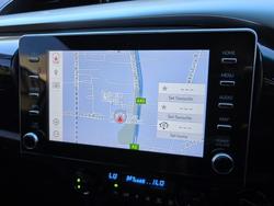 2023 Toyota Hilux SR5 (4x4)