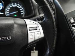 2017 Isuzu MU-X LS-M