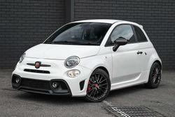 2022 Abarth 695 Competizione
