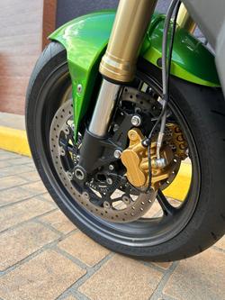 2014 Triumph Street Triple 675 Street Triple Green