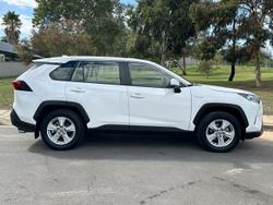 2021 Toyota RAV4 GX
